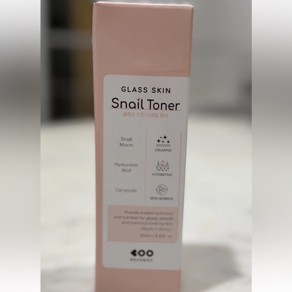 DEARBOO Glass Skin Snail Toner 250mL/8.45 Fl oz (K-Beauty)